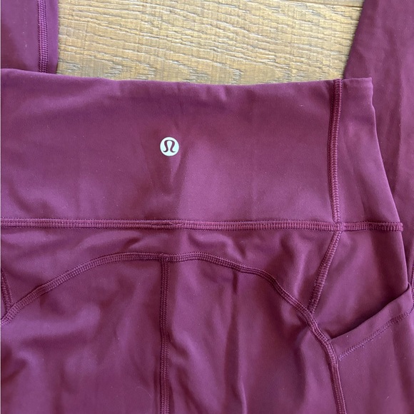 lululemon fast and free with pockets 28” - Picture 8 of 8